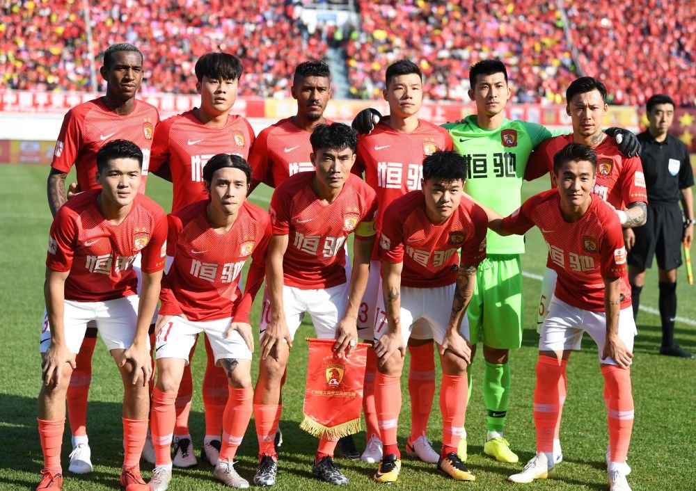 LPL英文流解说表示：只有LPL决赛不是3-0，真是太好了