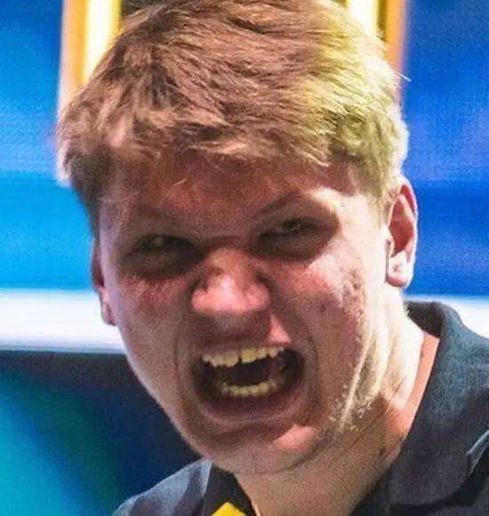 NiKo谈击败Spirit：昨天的讨论取得了成果